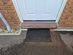 Rubber Doormat 60cm x 40cm - 'Welcome' (Flower) - Absorbent Coir Mat for Indoor/Outdoor