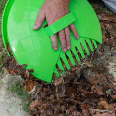 Leaf Grab Garden Cleaning Scoops, Green