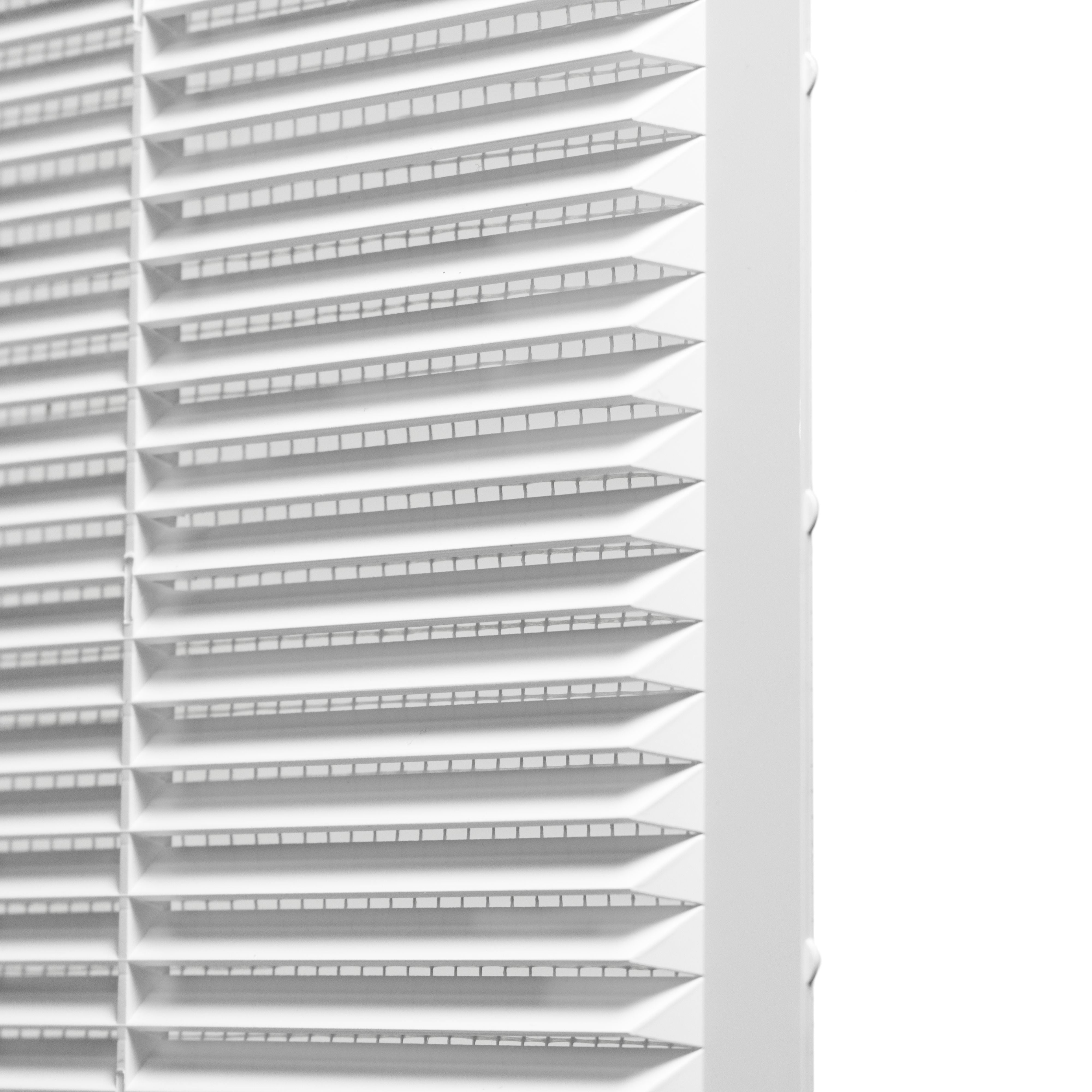Louvre Vent  D/195W 195mm X 195mm with Fly Screen
